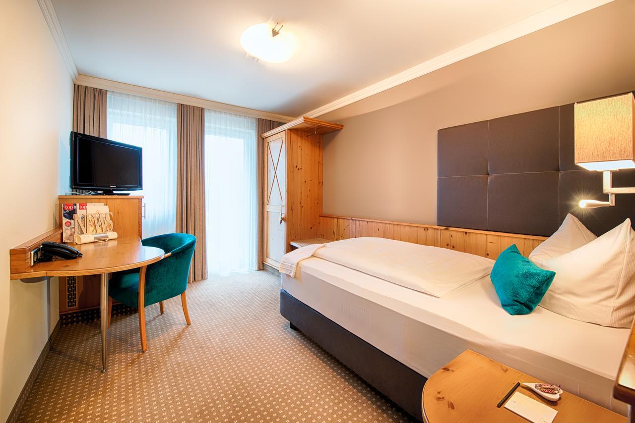 Hotel Landhaus Feckl Ehningen 외부 사진