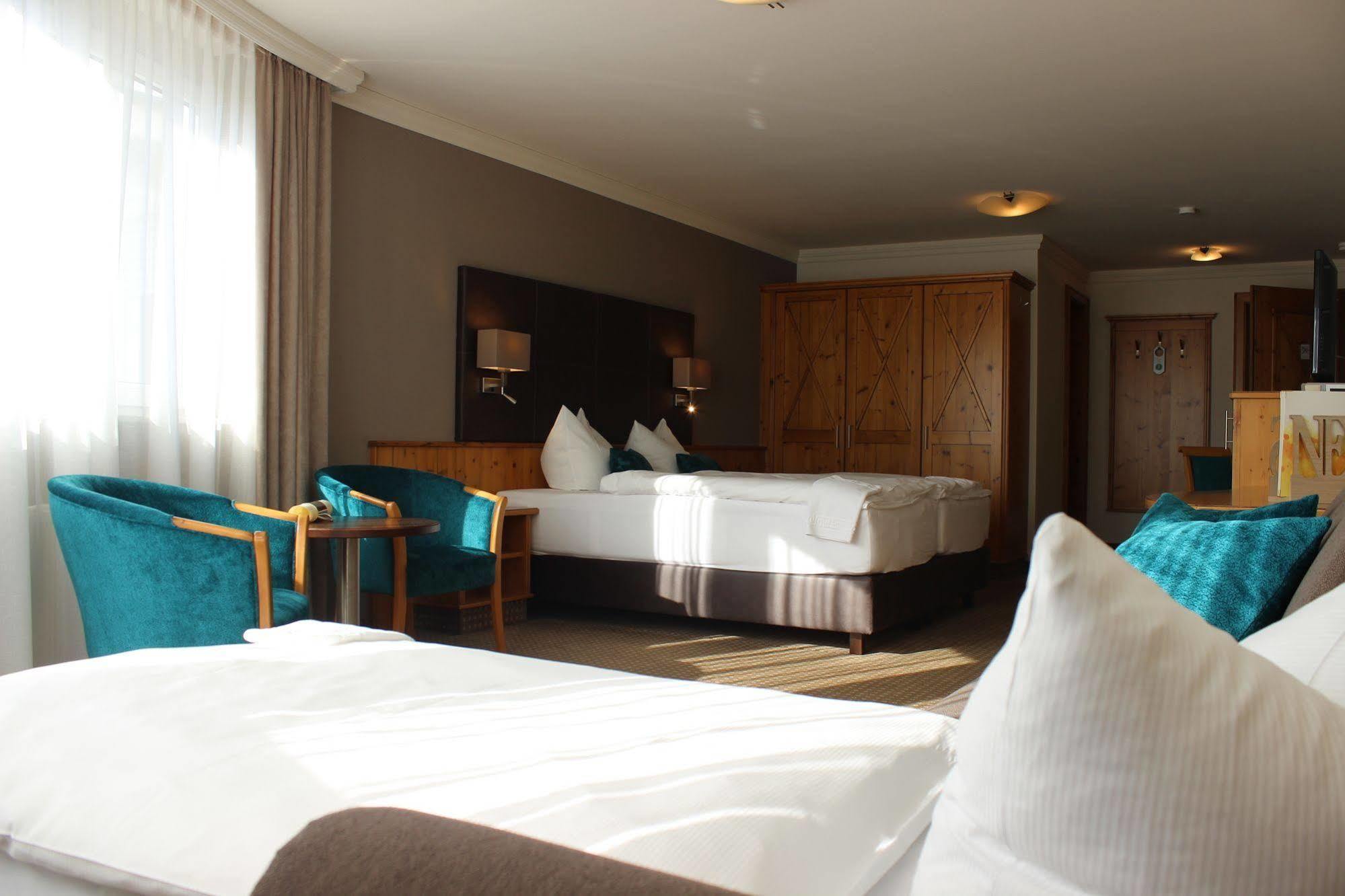 Hotel Landhaus Feckl Ehningen 외부 사진